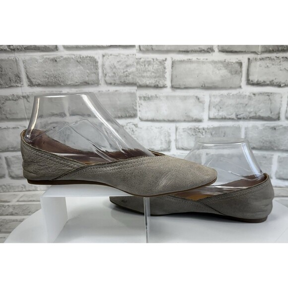 Lucky Brand Alba Women's Size 8.5 Grey Distressed Leather Ballet Flats - Picture 3 of 10